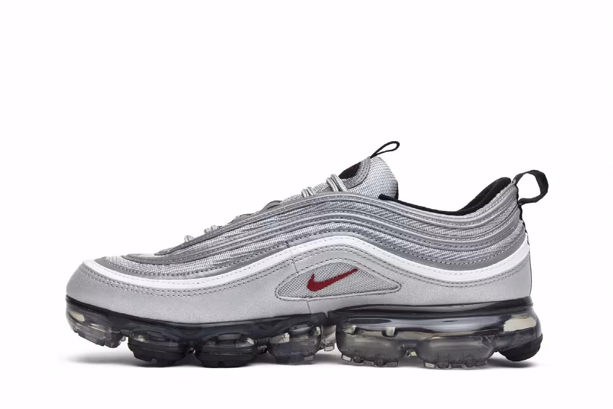 Nike Air VaporMax 97 Silver Bullet, view 4