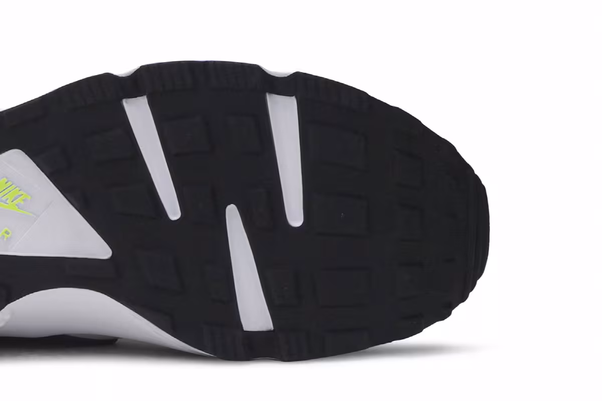 Nike Air Huarache Magenta, view 6