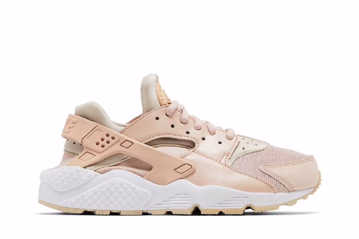 Nike Women's Air Huarache Run Particle Beige, view 2