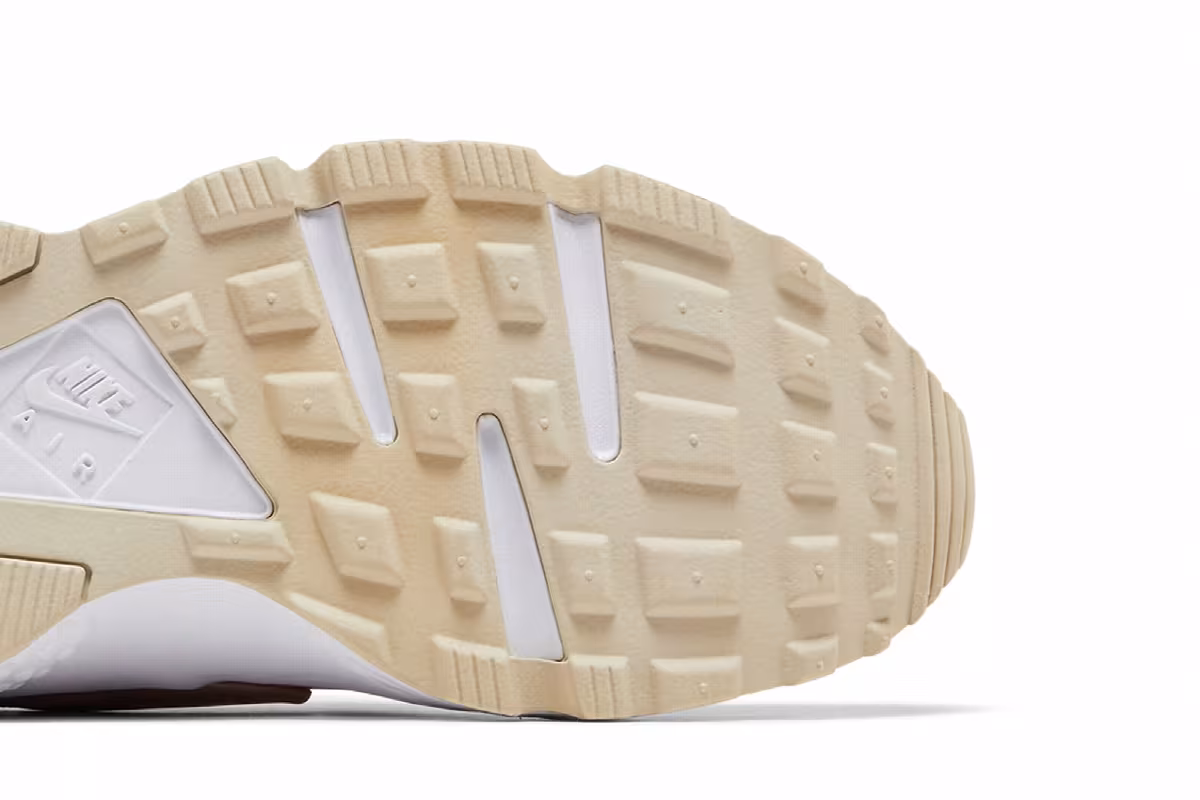 Nike Women's Air Huarache Run Particle Beige, view 6