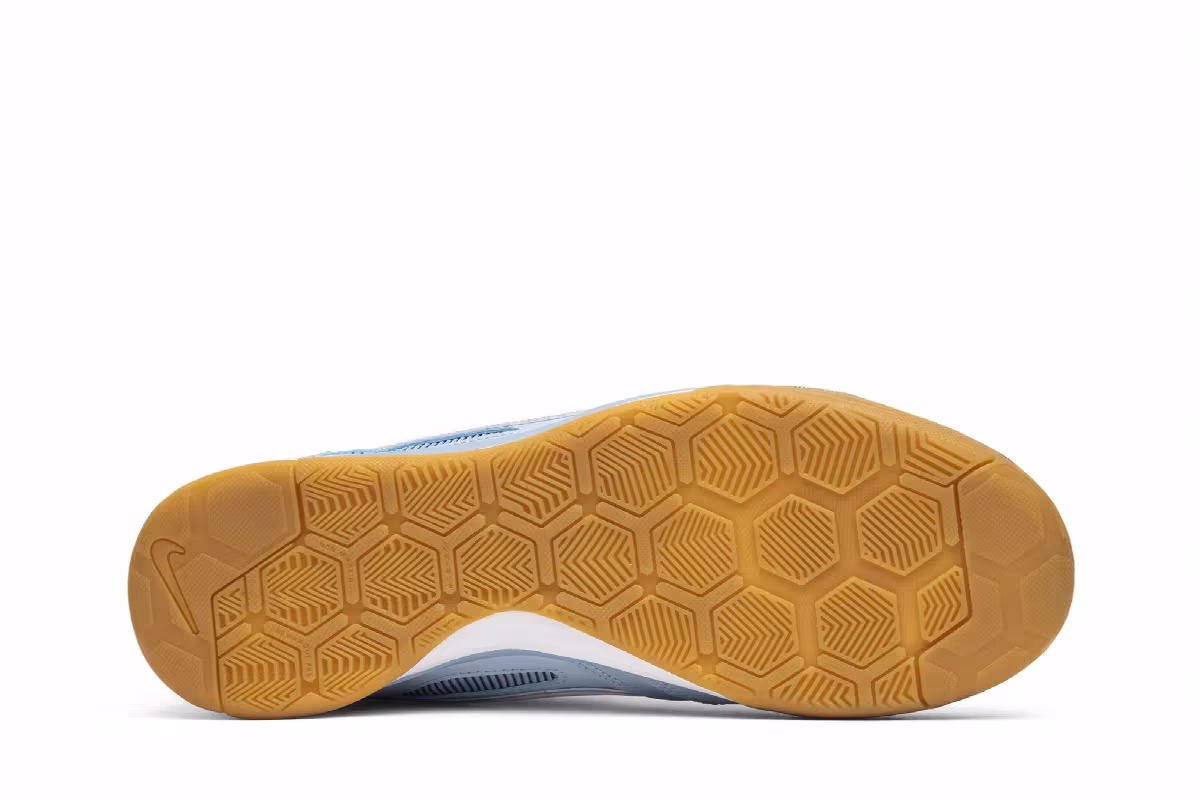 Supreme x Nike Gato SB Blue, view 5