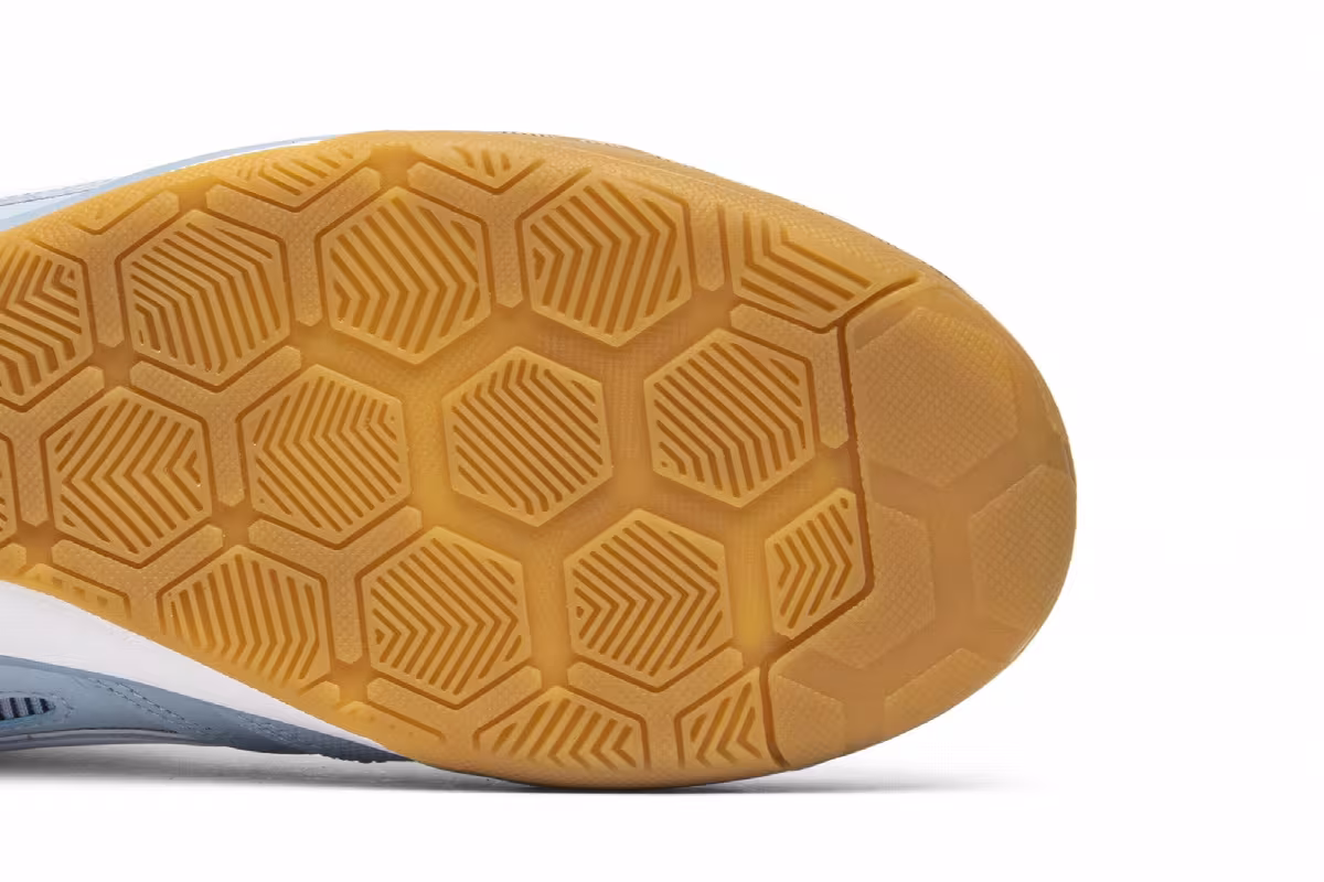 Supreme x Nike Gato SB Blue, view 6