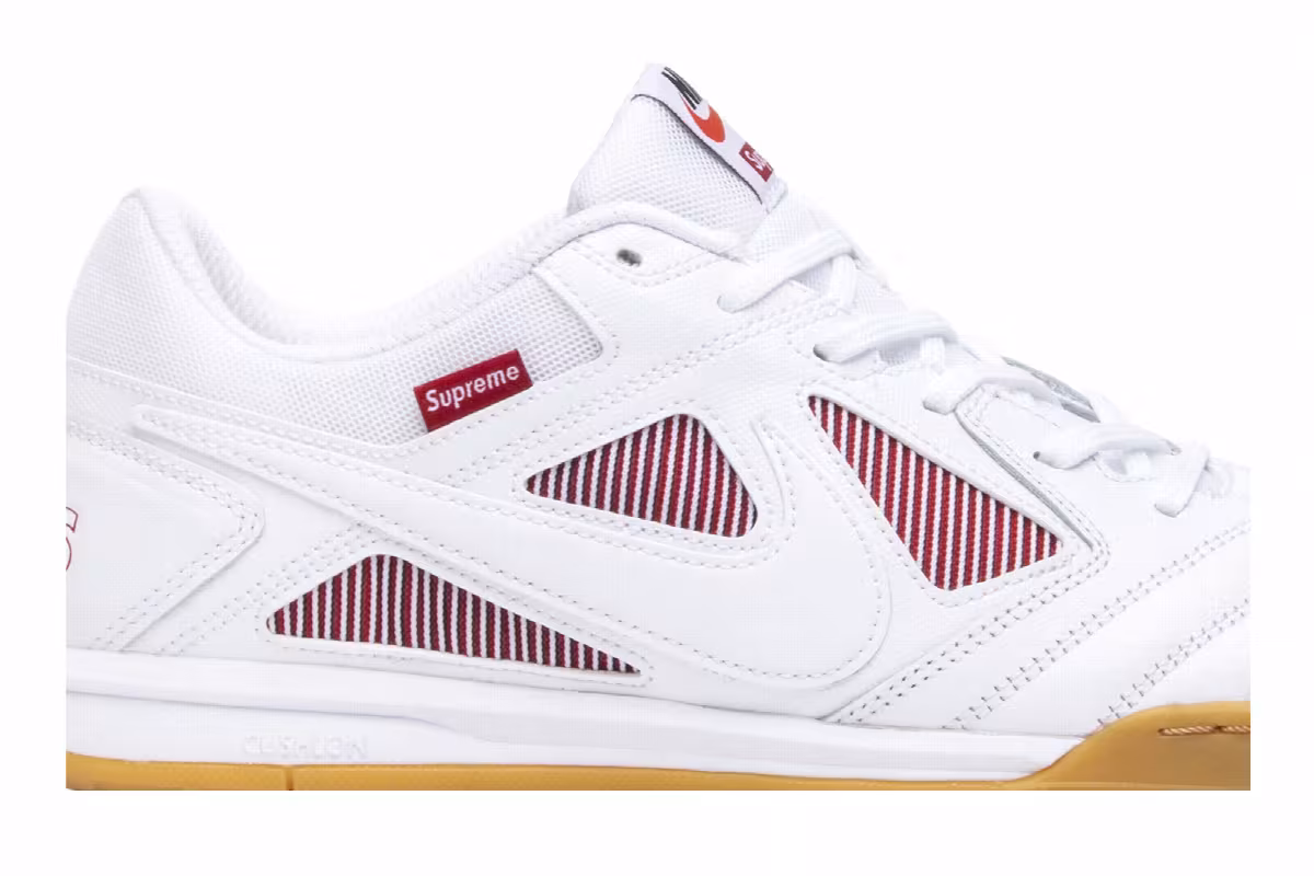 Supreme x Nike Gato SB White, view 3
