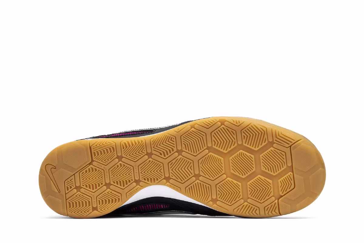 Supreme x Nike Gato SB Black, view 5