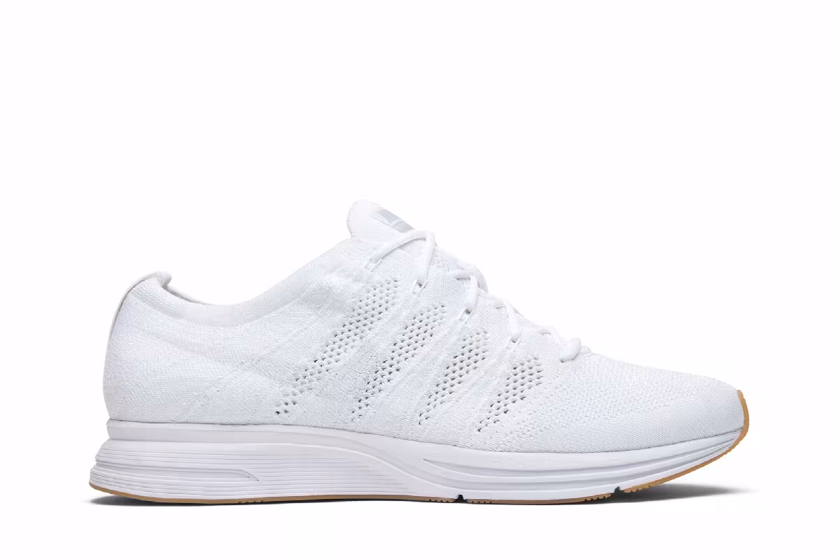Nike Flyknit Trainer White Gum, view 2