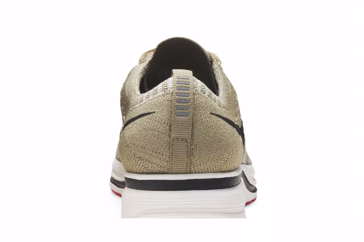 Nike Flyknit Trainer Neutral Olive, view 8