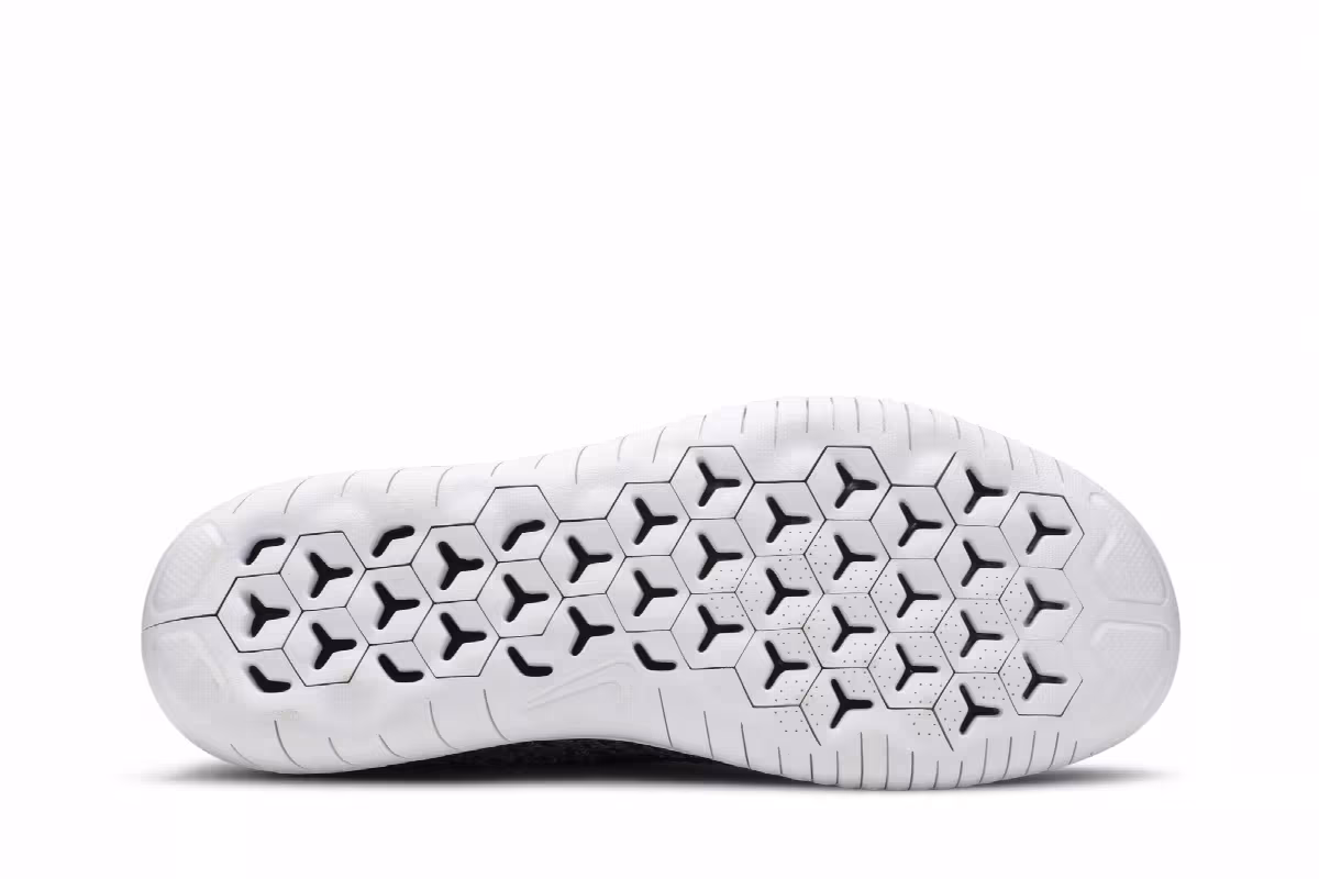 Nike Women's Free RN Flyknit 2018 White Black, view 5