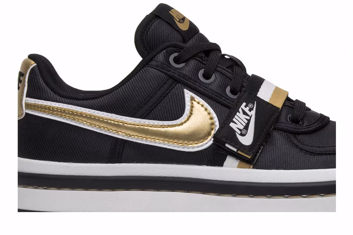 Nike Women's Vandal 2K Metallic Gold, view 3
