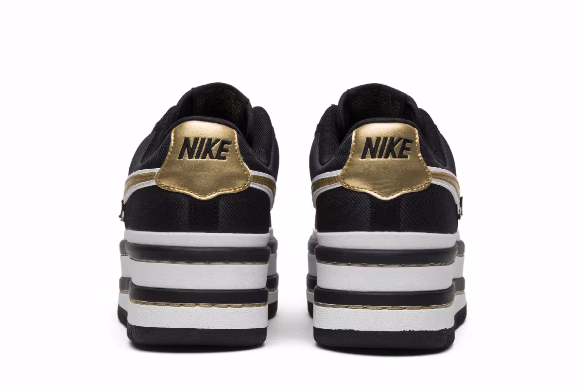 Nike Women's Vandal 2K Metallic Gold, view 7