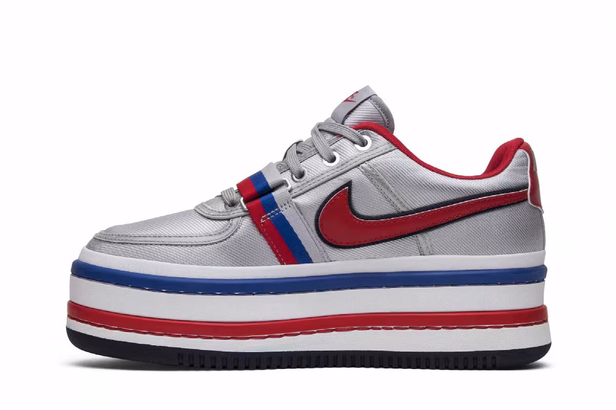 Nike Women's Vandal 2K Metallic Silver, view 4