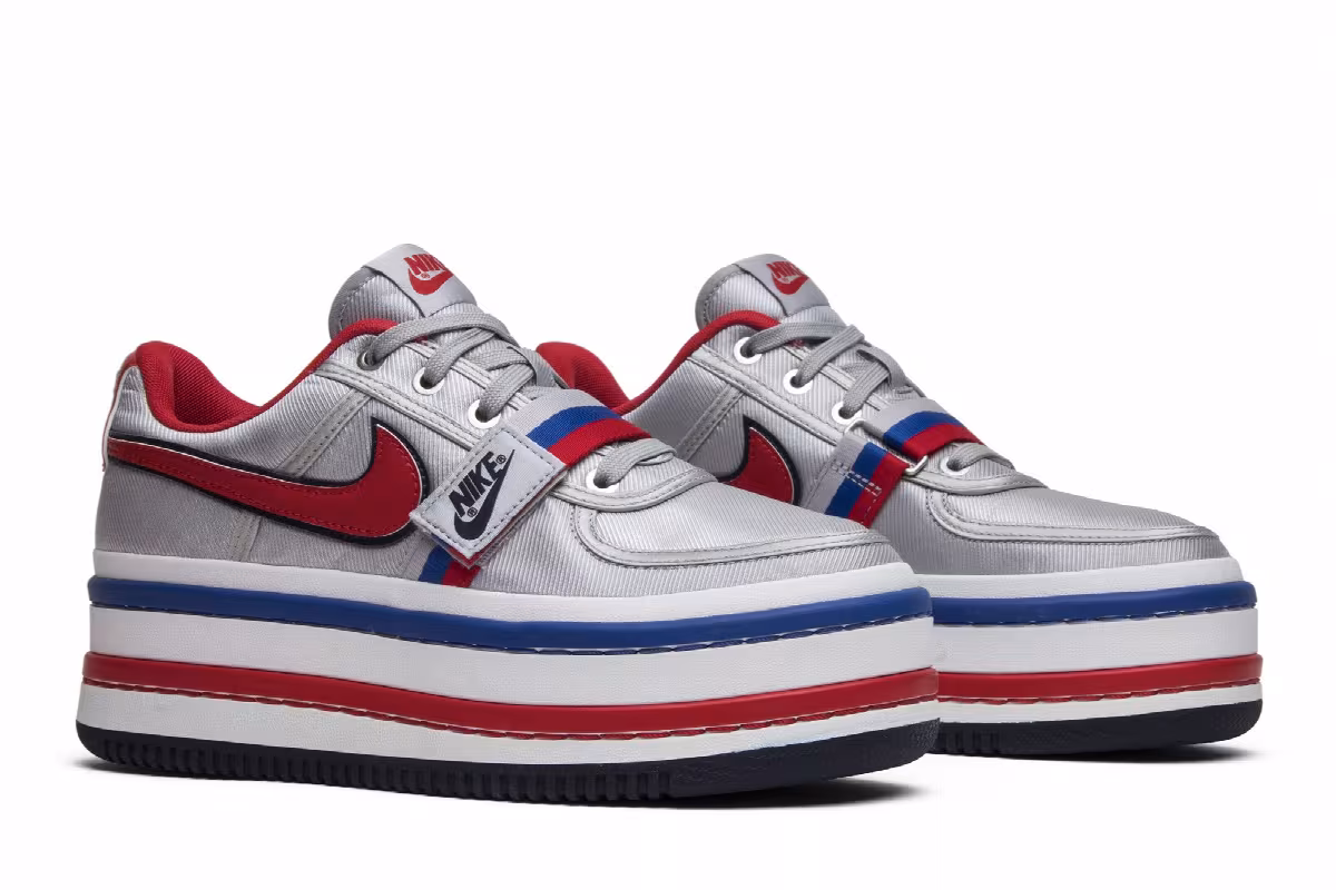Nike Women's Vandal 2K Metallic Silver, view 9