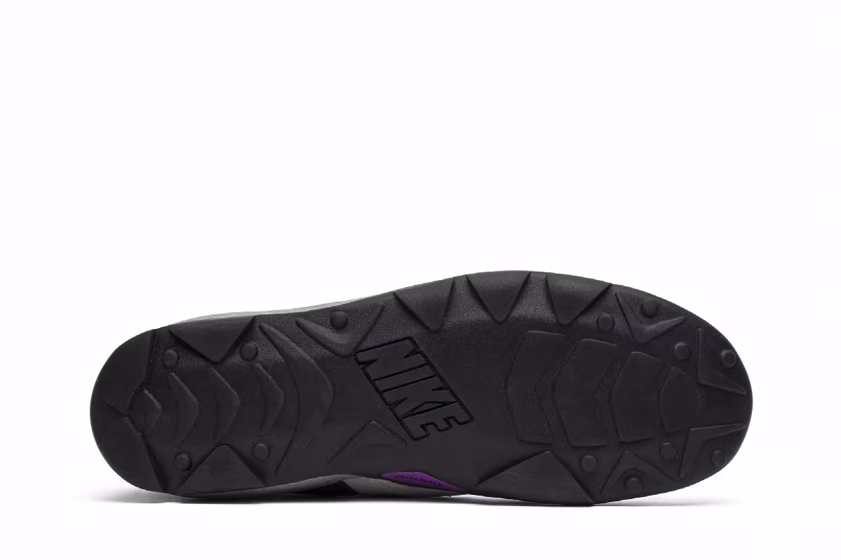Nike Air Revaderchi Red Plum, view 5