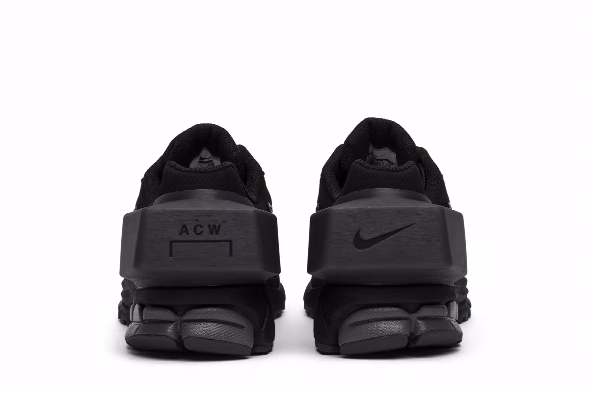 A-Cold-Wall* x Nike Air Zoom Vomero 5 Black, view 7