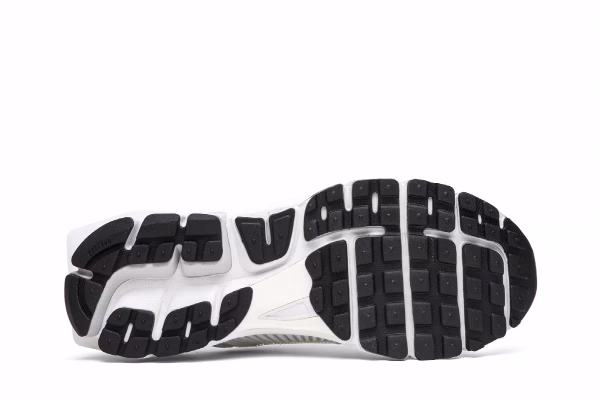 A-Cold-Wall* x Nike Air Zoom Vomero 5 Sail, view 5