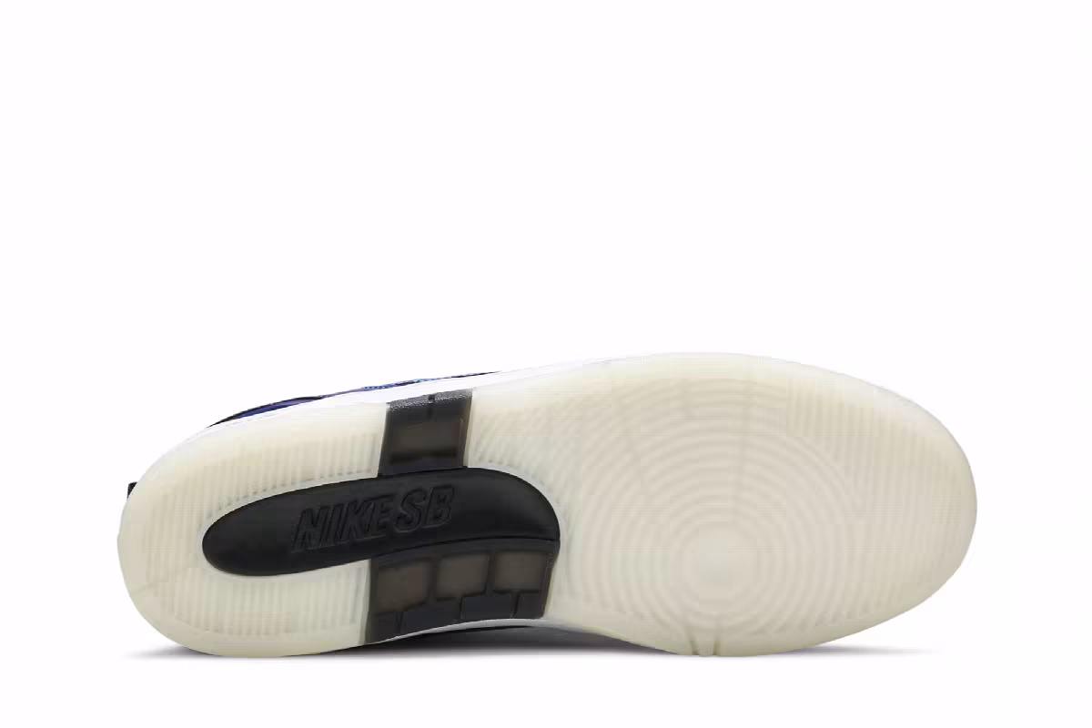 Nike Air Force 2 Low SB Rivals Pack, view 5