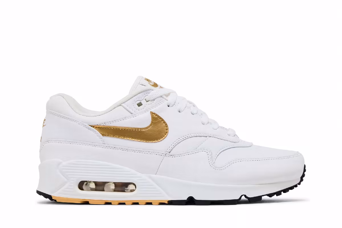 Nike Air Max 90/1 Metallic Gold, view 2
