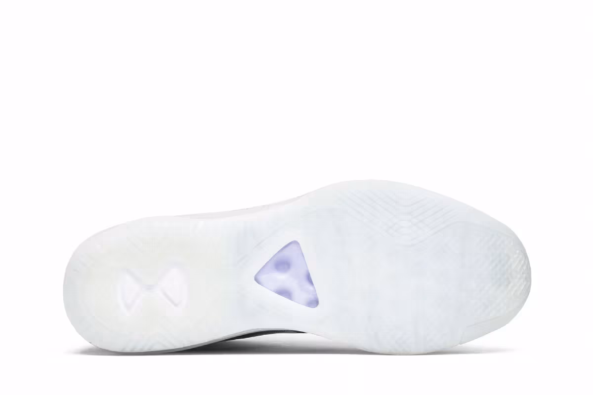 John Elliott x Nike LeBron Icon QS White, view 5