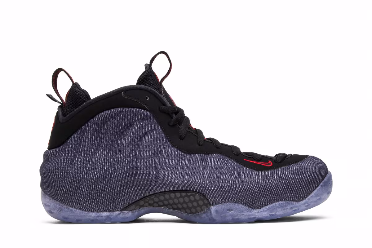 Nike Air Foamposite One Denim, view 2