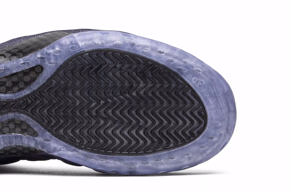 Nike Air Foamposite One Denim, view 6