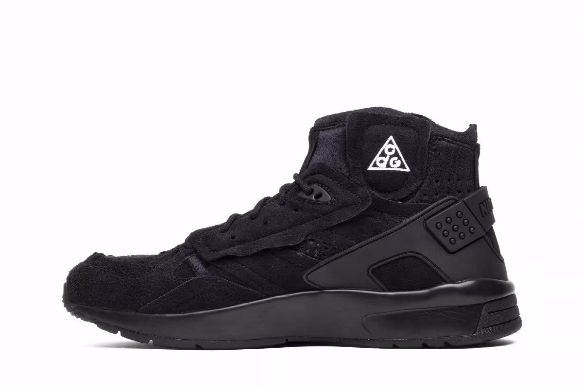 Comme des Garçons x Nike Air Mowabb Black, view 4