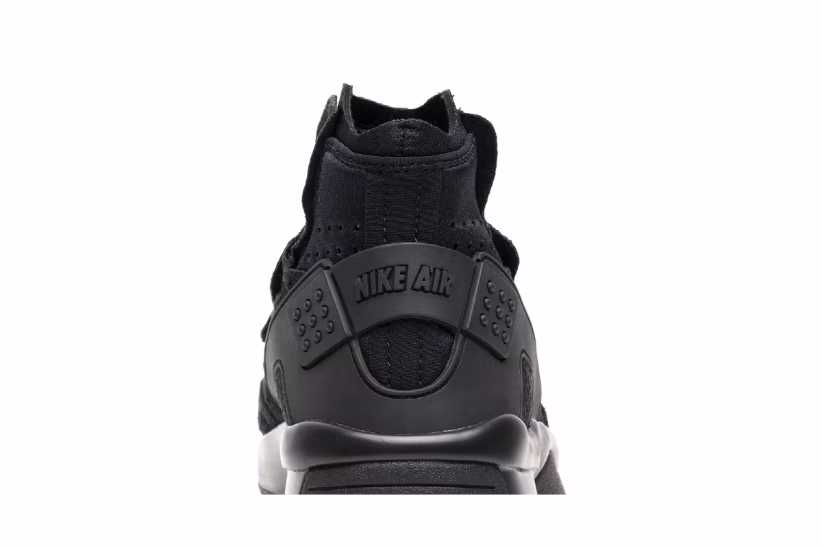 Comme des Garçons x Nike Air Mowabb Black, view 8