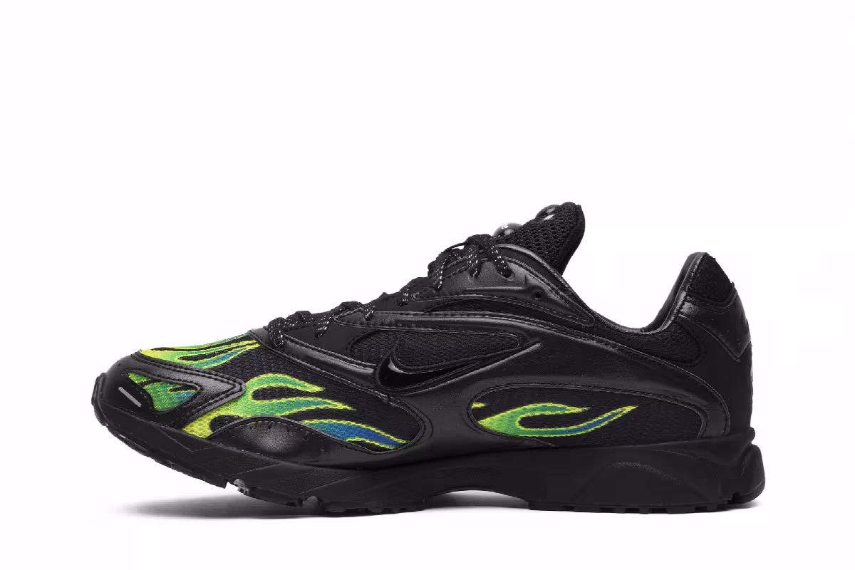 Supreme x Nike Zoom Streak Spectrum Plus Black, view 4