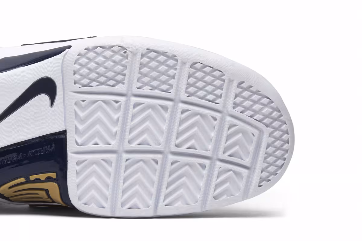 Nike LeBron Soldier 1 25 Straight, view 6