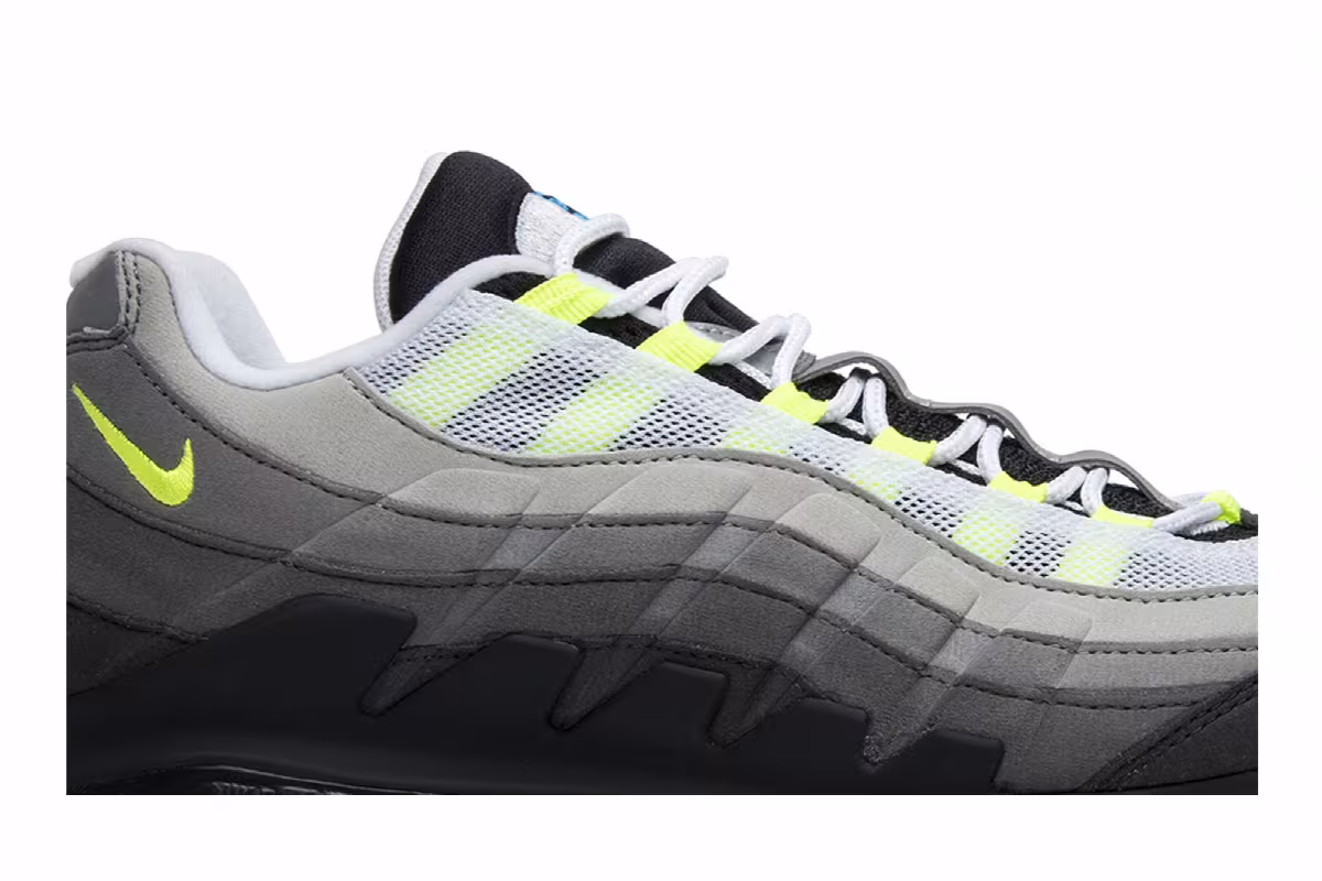 NikeCourt Vapor RF x Air Max 95 Greedy, view 3