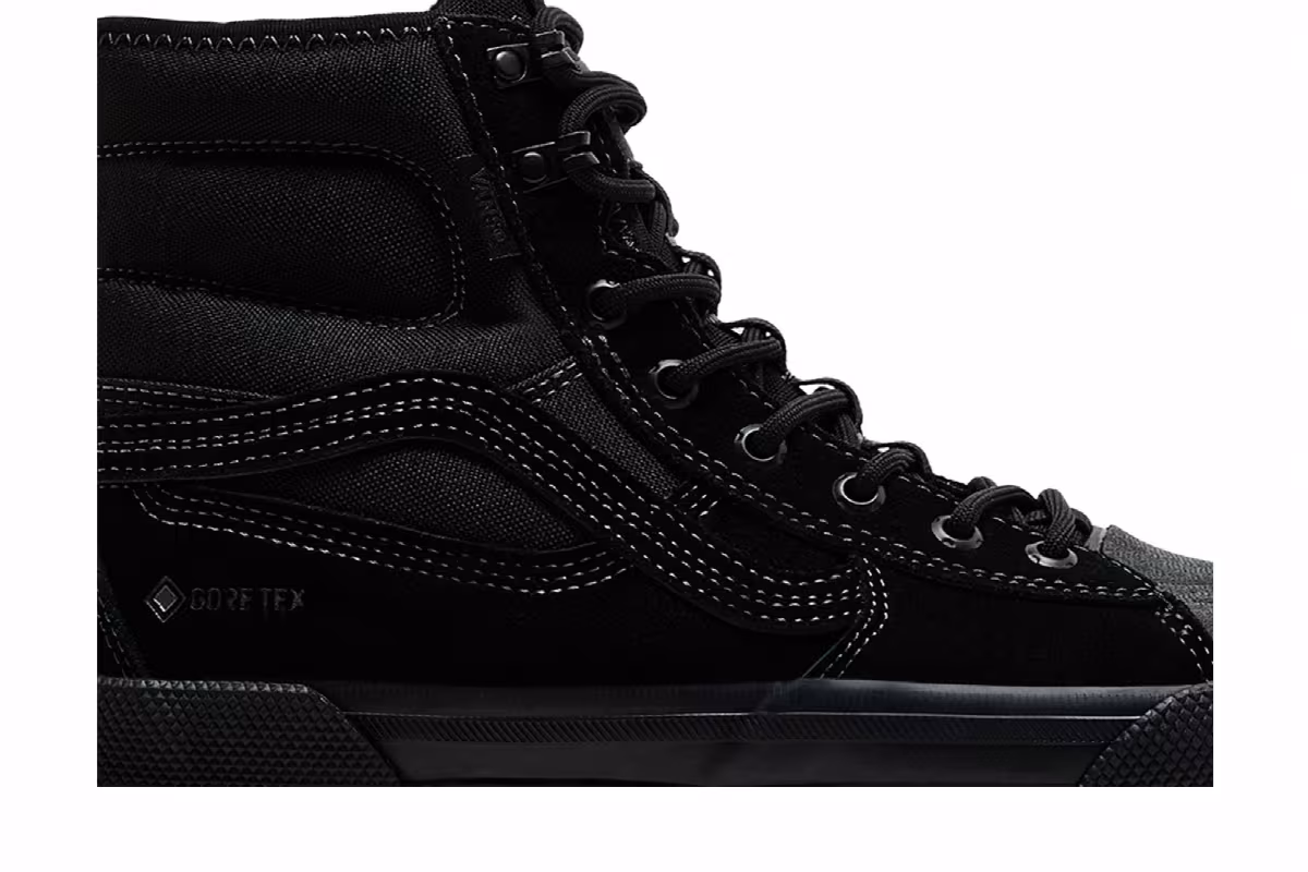 Vans Sk8-Hi GORE-TEX MTE Blackout, view 3