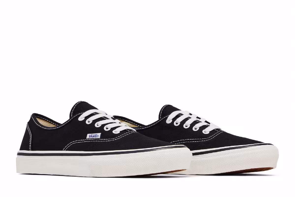 Palace x Vans Skate Authentic Black White, view 9