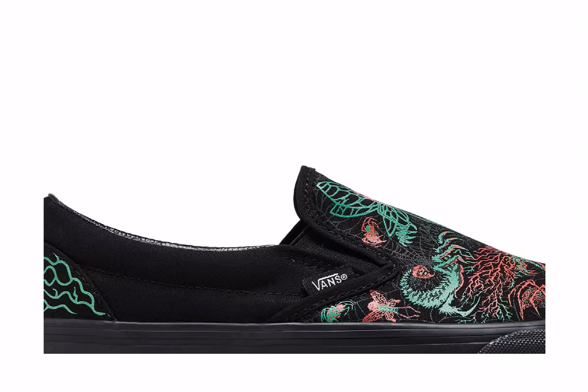 Vans Classic Slip-On Evil Omens Glow, view 3