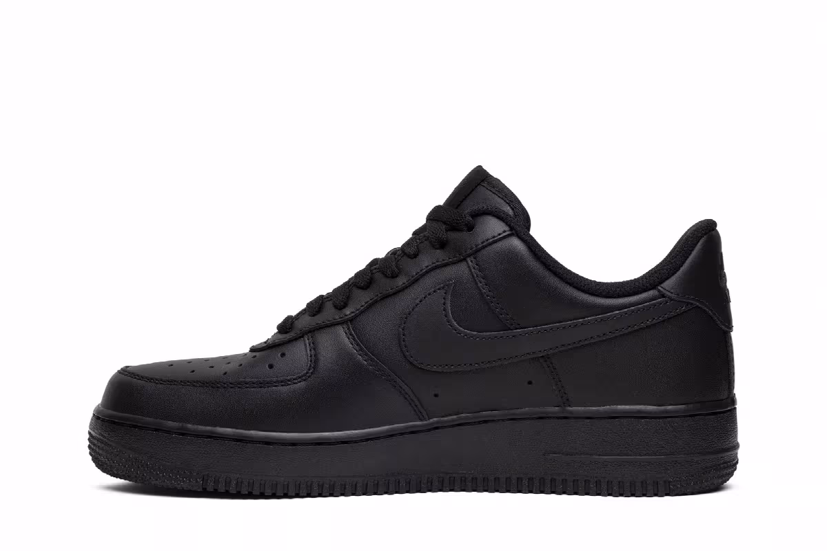 Nike Air Force 1 Black, view 4