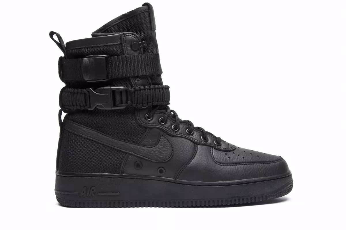 Nike SF Air Force 1 Triple Black, view 2