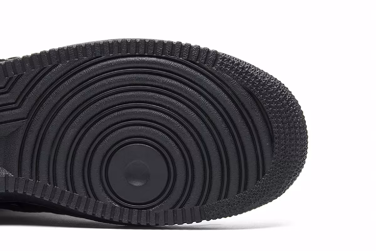 Nike SF Air Force 1 Triple Black, view 6