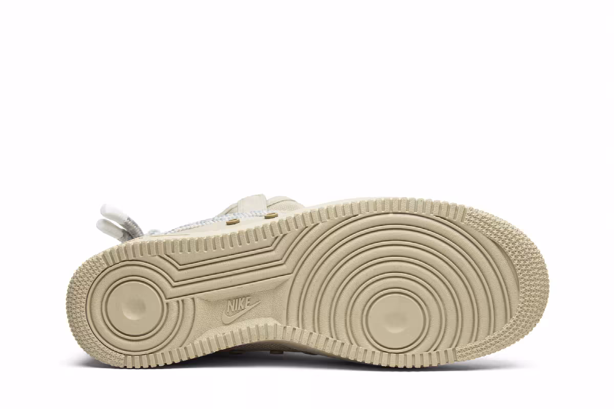 Nike SF Air Force 1 High Rattan, view 5
