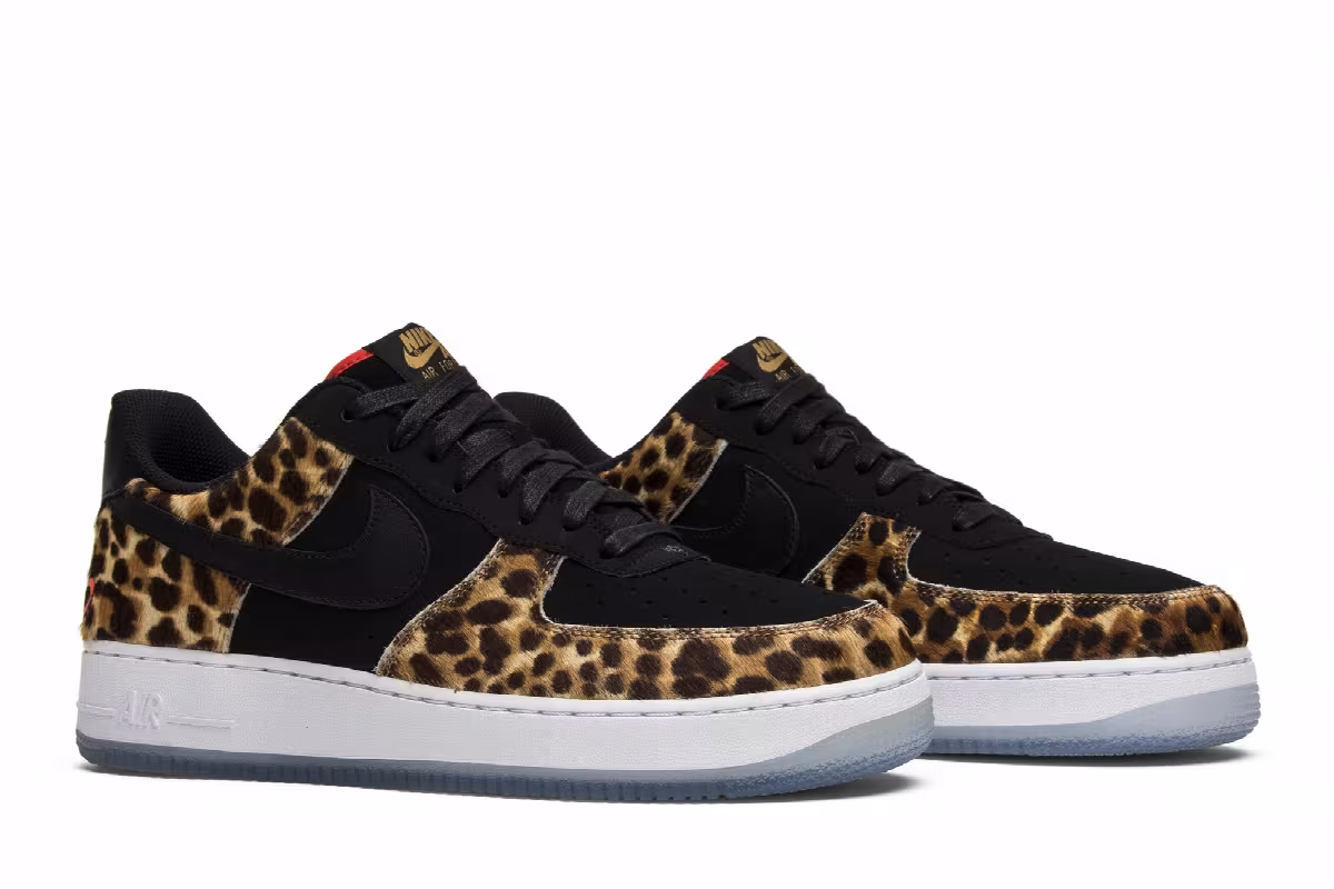 Saner x Nike Air Force 1 Hispanic Heritage Month, Los Primeros, view 9