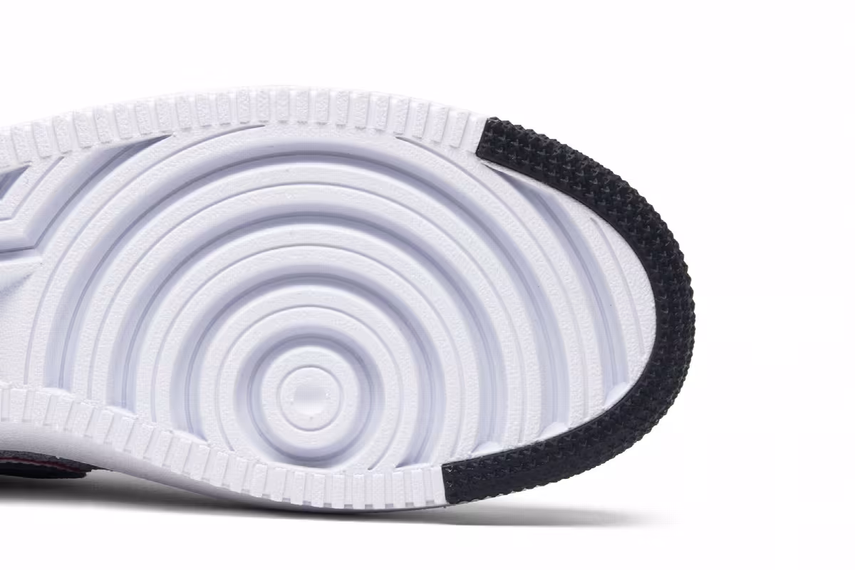 Nike Air Force 1 Low Ultra Flyknit RKK, view 6
