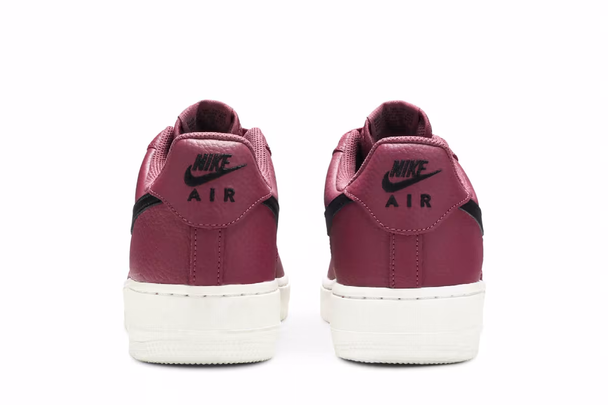 Nike Air Force 1 Low Medium Purple, view 7