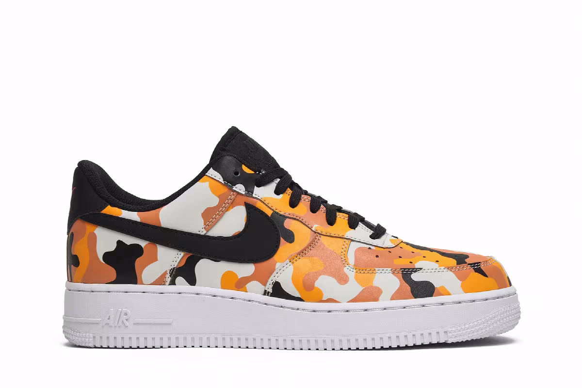 Nike Air Force 1 07 LV8 Orange Camo, view 2