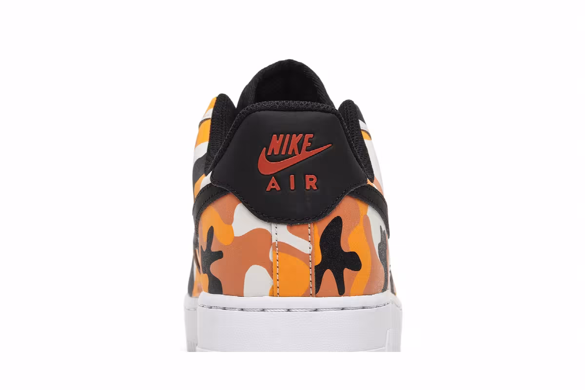 Nike Air Force 1 07 LV8 Orange Camo, view 8