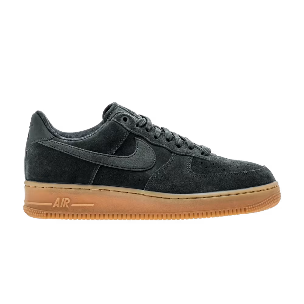Nike Air Force 1 07 LV8 Suede Outdoor Green