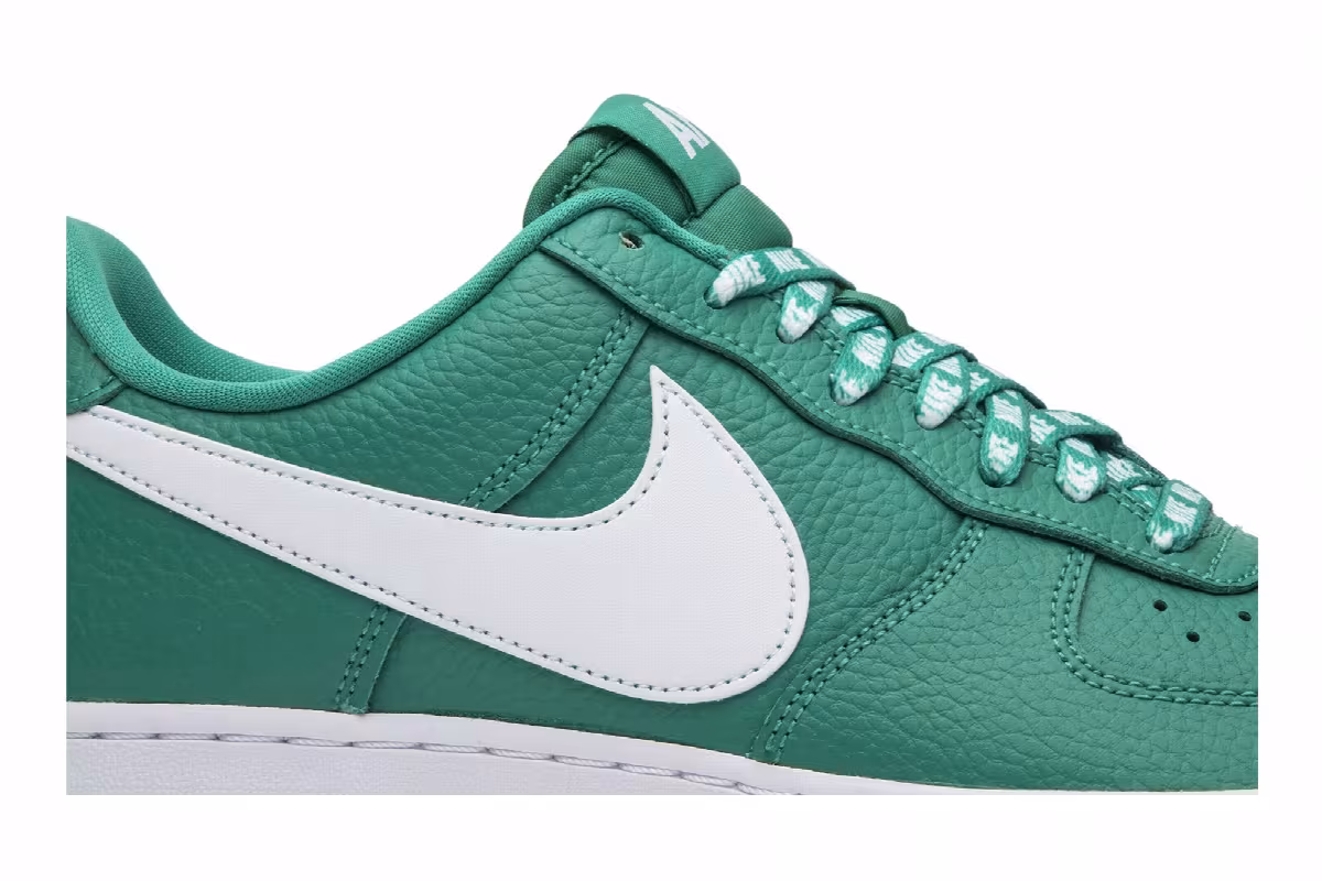 Nike Air Force 1 NBA, view 3