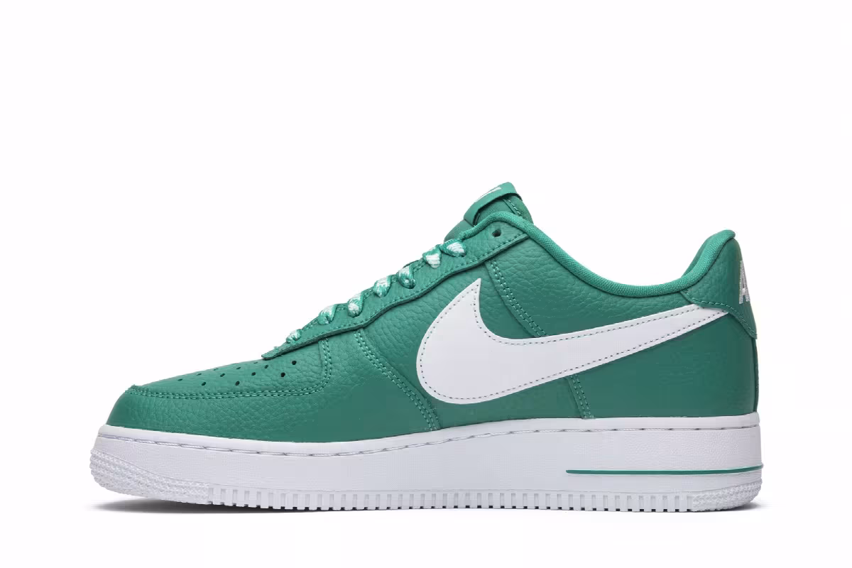 Nike Air Force 1 NBA, view 4