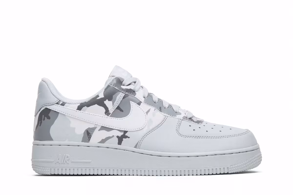 Nike Air Force 1 Grey Reflective Camo, view 2