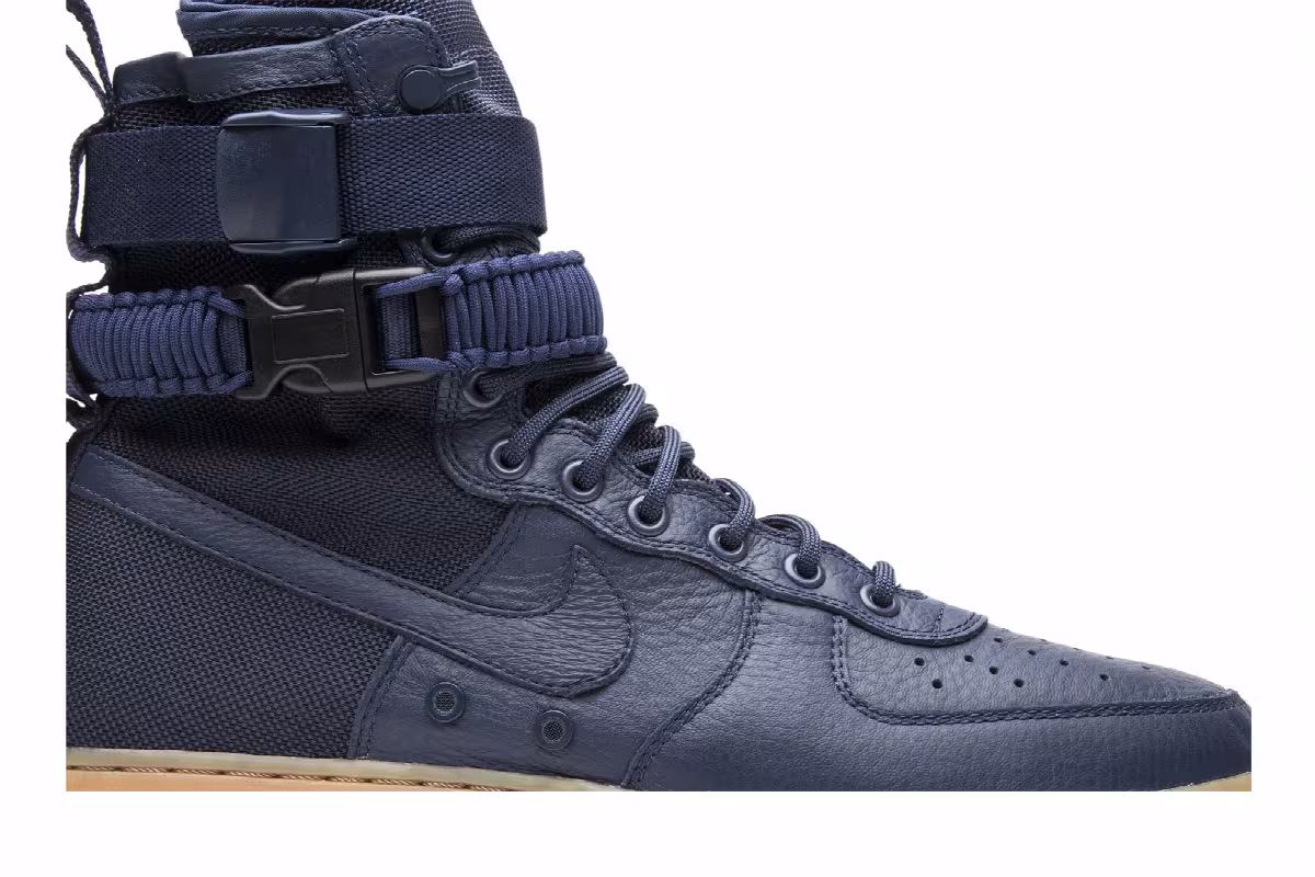 Nike Air Force 1 Midnight Navy, view 3