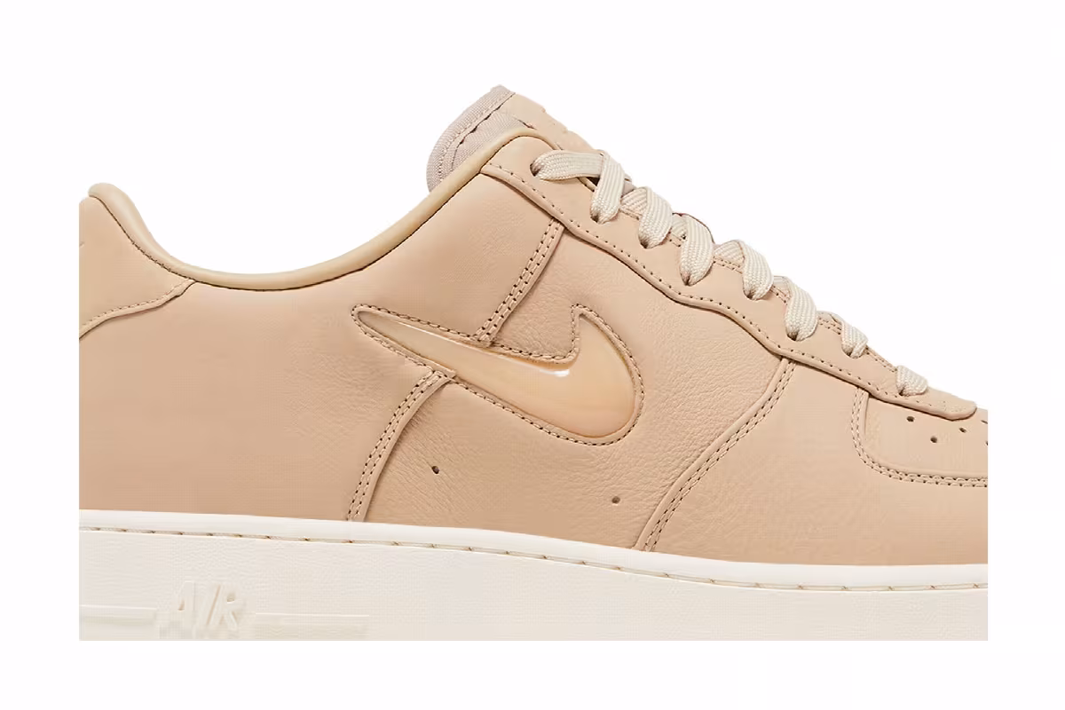 Nike Air Force 1 Low PRM Jewel, view 3