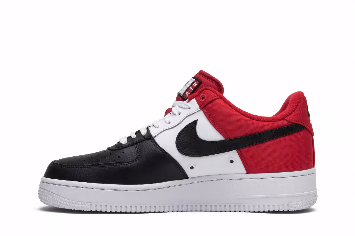 Nike Air Force 1 Low Black Toe, view 4