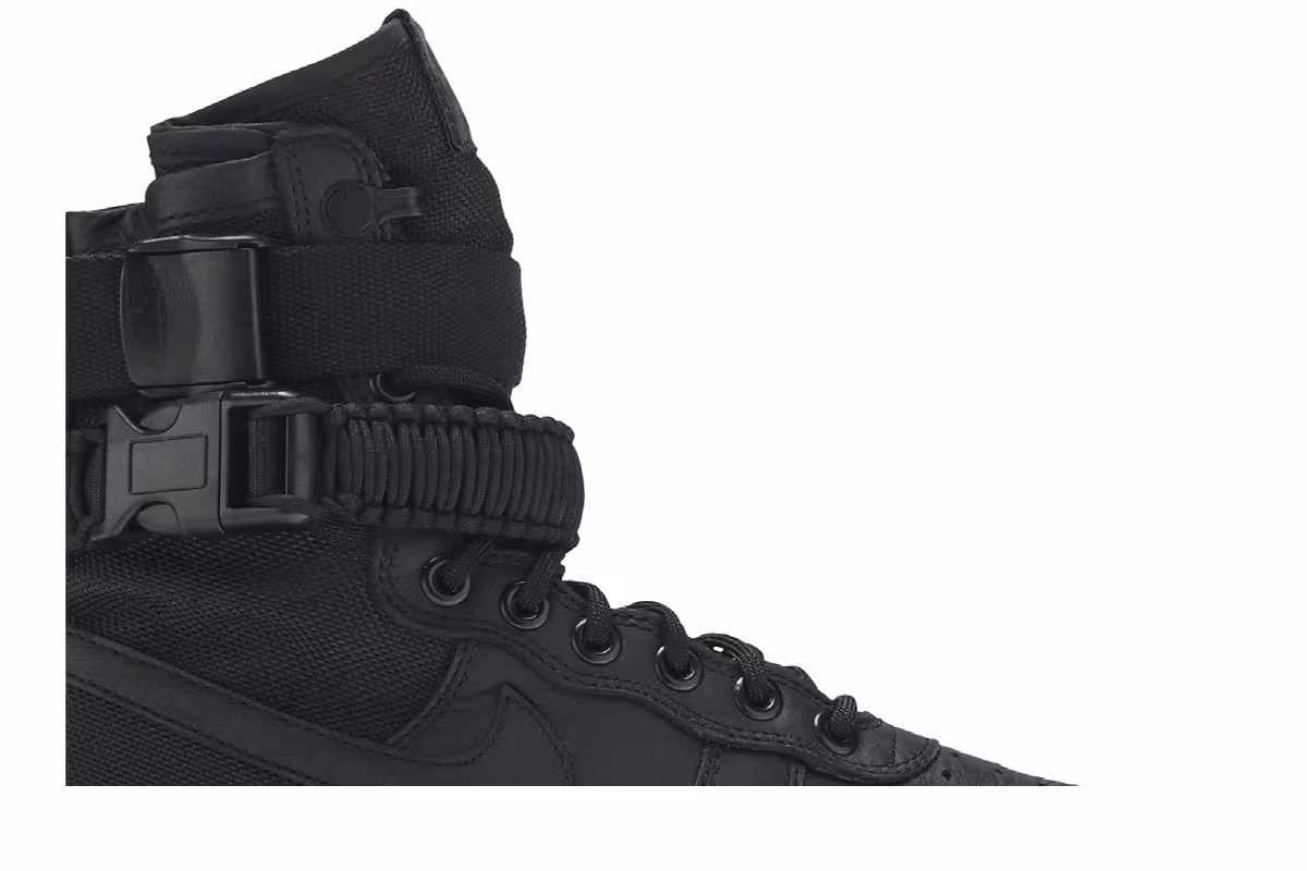 Nike Women's SF Air Force 1 High Triple Black, view 3