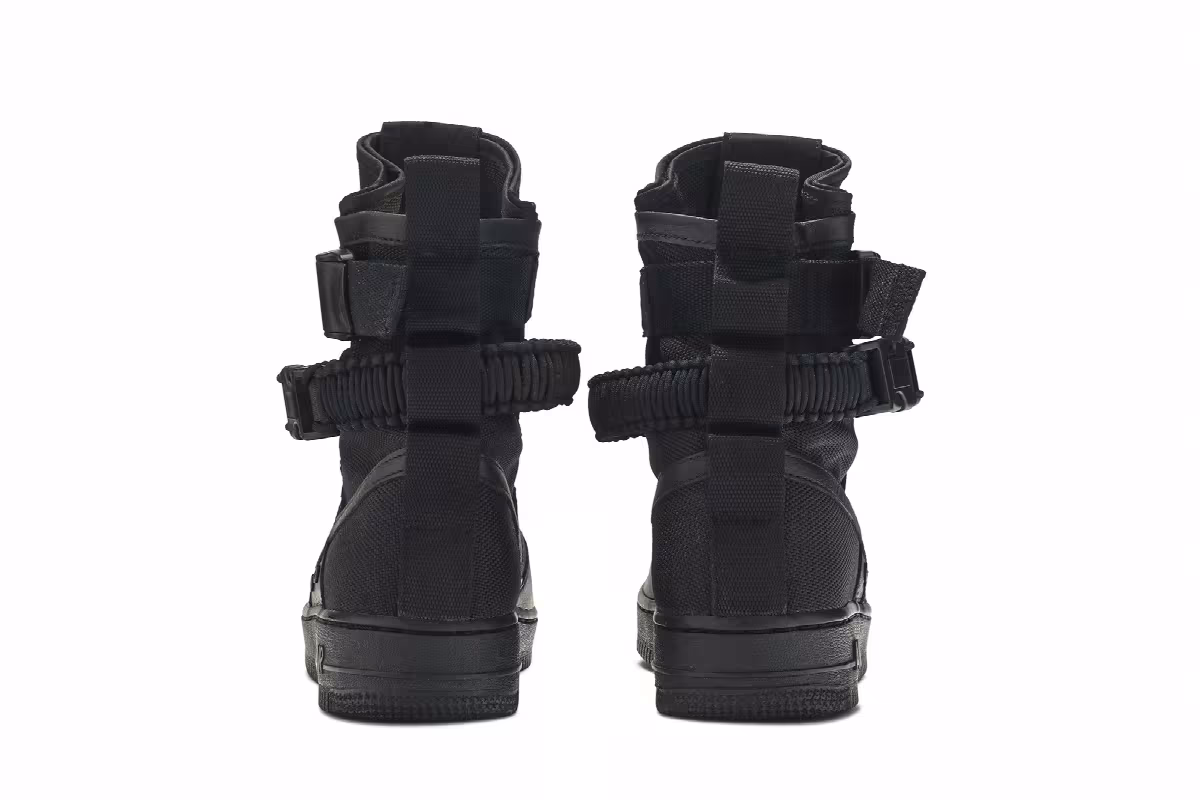 Nike Women's SF Air Force 1 High Triple Black, view 7
