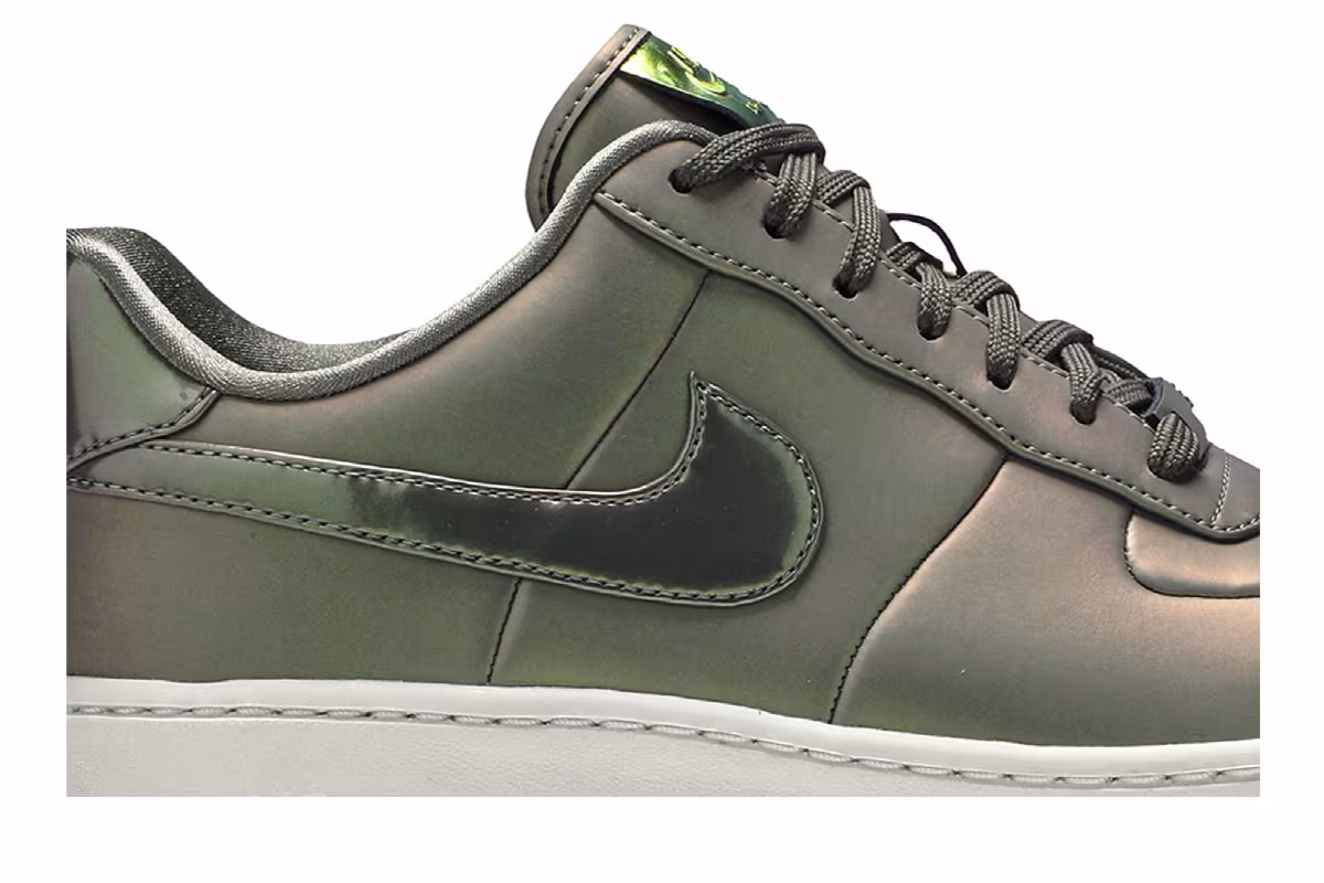 Nike Women's Air Force 1 Upstep Shine, view 3